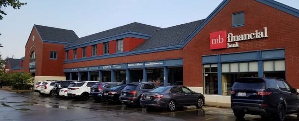 The Shops On Elm Place: 607 Elm Pl, Highland Park, IL 60035